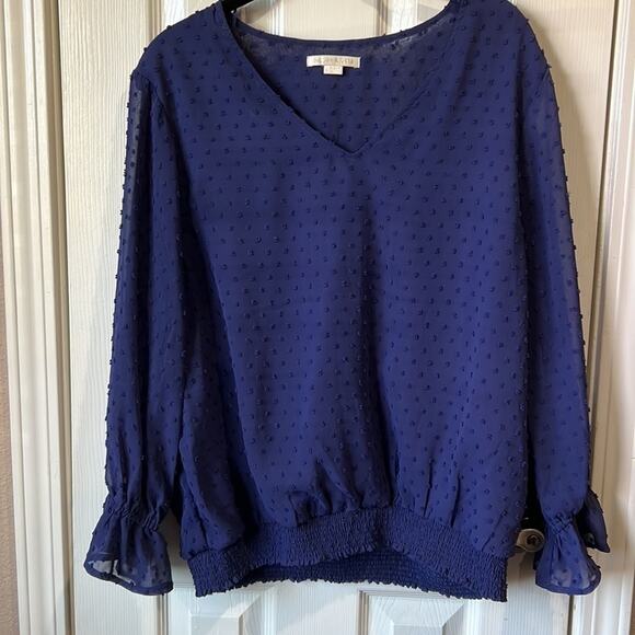 Cooper and Ella blouse Hem style very pretty! Navy Blue and super cute! Size L - Picture 3 of 15